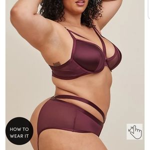 🍷🔥SATIN TANGA PANTY WITH OPEN BUM